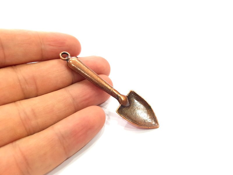 Copper Shovel Pendant Antique Copper Pendant Antique Copper Plated Metal ( 67x18 mm ) G14732