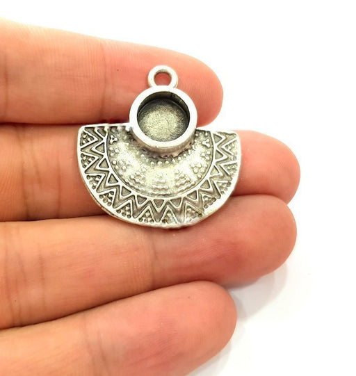 2 Silver Base Blank inlay Blank Earring Base Resin Blank Mosaic Mountings Antique Silver Plated Metal (10 mm blank )  G16452