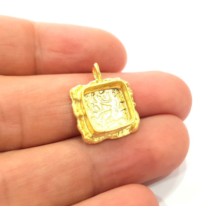 Gold Pendant Blank Mosaic Base inlay Blank Necklace Blank Resin Blank Mountings Gold Plated Brass ( 10mm blank ) G14853