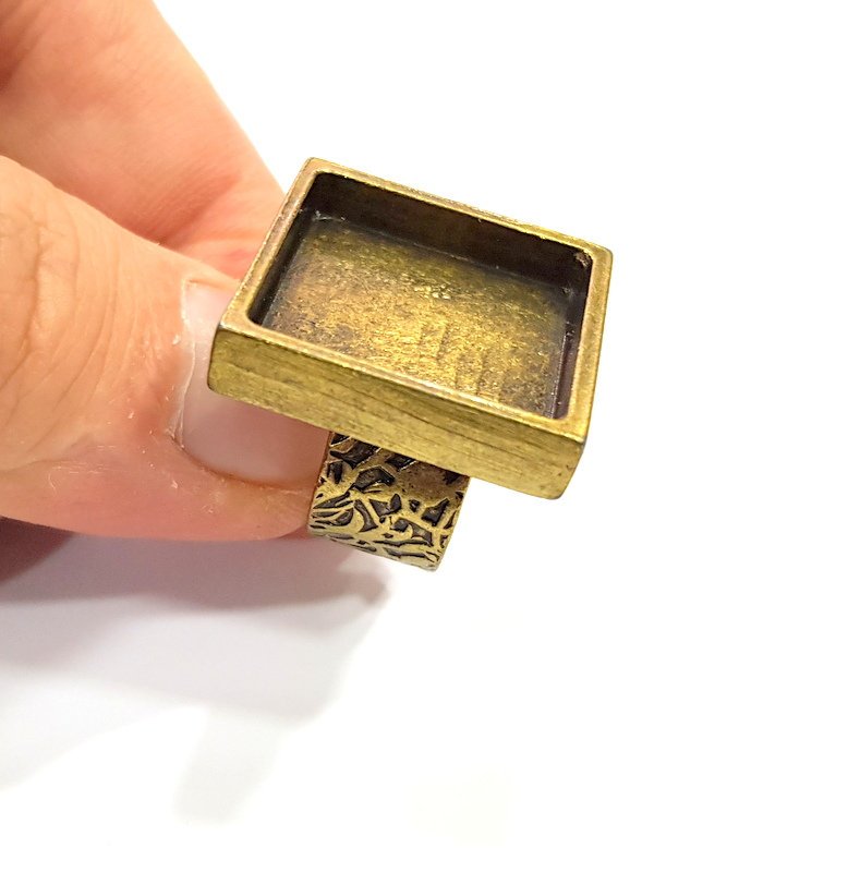 Antique Bronze Ring Blank Setting Cabochon Base inlay Ring Backs Mounting Adjustable Ring Bezel (20x20mm blank) Antique Bronze Plated G15670