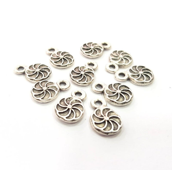 20 Silver Charm Antique Silver Plated Metal (9 mm)  G14945