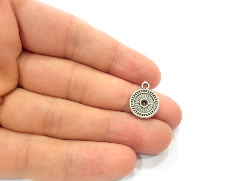 8 Silver Charm Antique Silver Plated Metal (13mm)  G15495