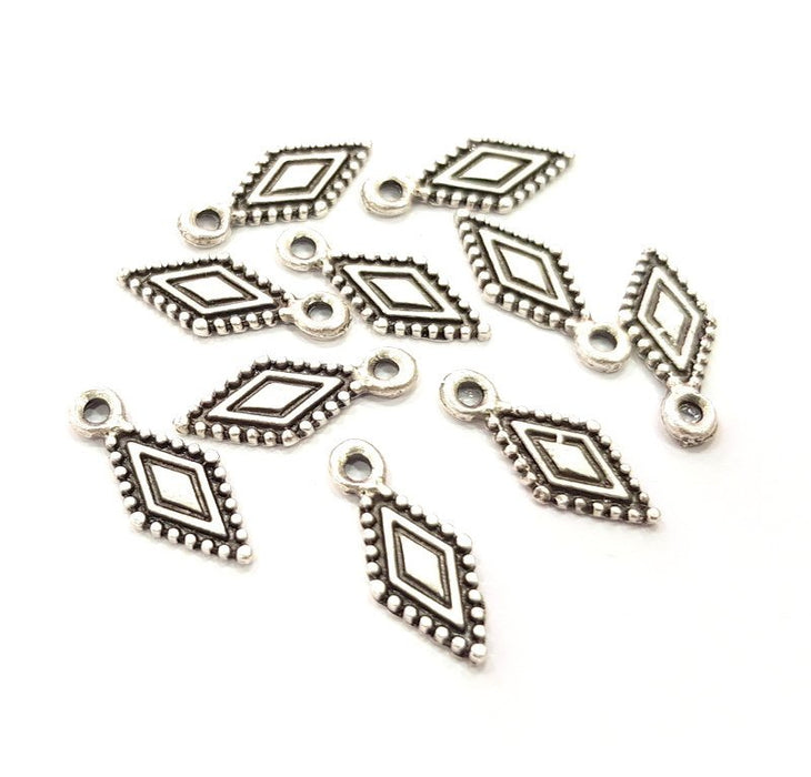 20 Silver Charm Antique Silver Plated Metal (19x8mm)  G14951