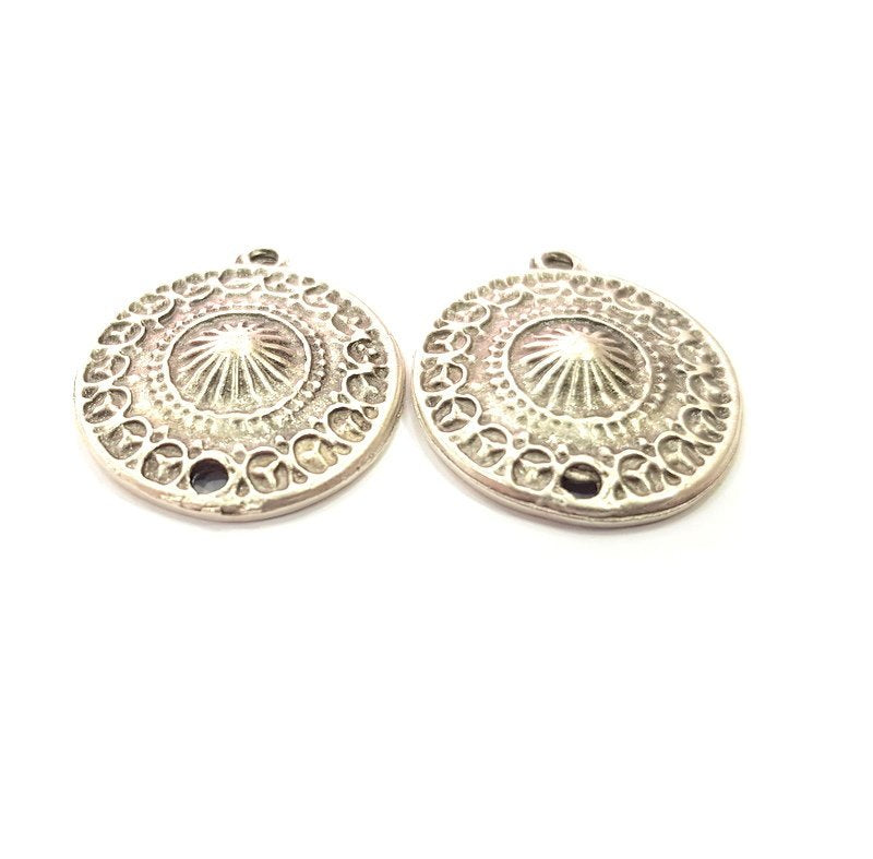 4 Silver Charm Antique Silver Plated Metal (20mm)  G14952