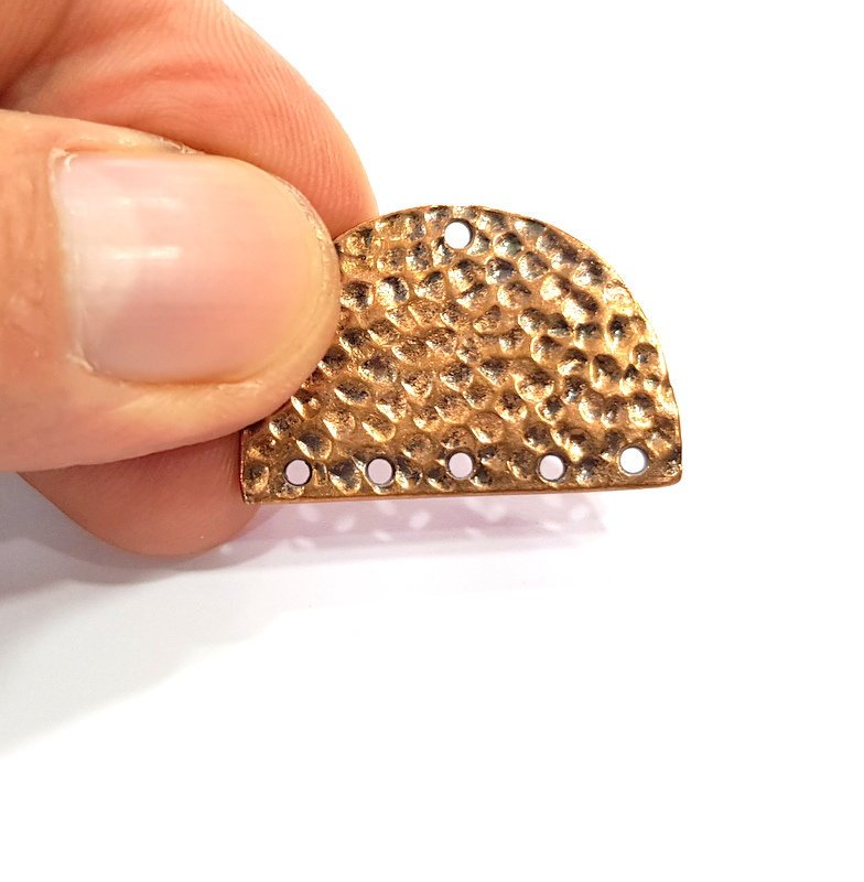 2 Hammered Semi Circle Connector Charm Half Moon Charm Antique Copper Connector Charm Antique Copper Plated Metal (30x20mm) G15010