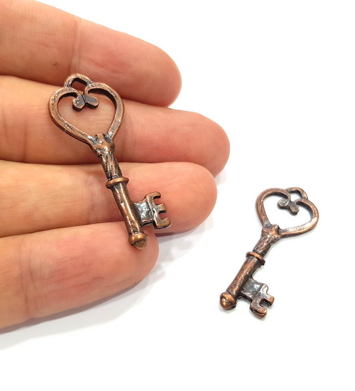 4 Key Charm Antique Copper Charm Antique Copper Plated Metal (41x16mm) G15742