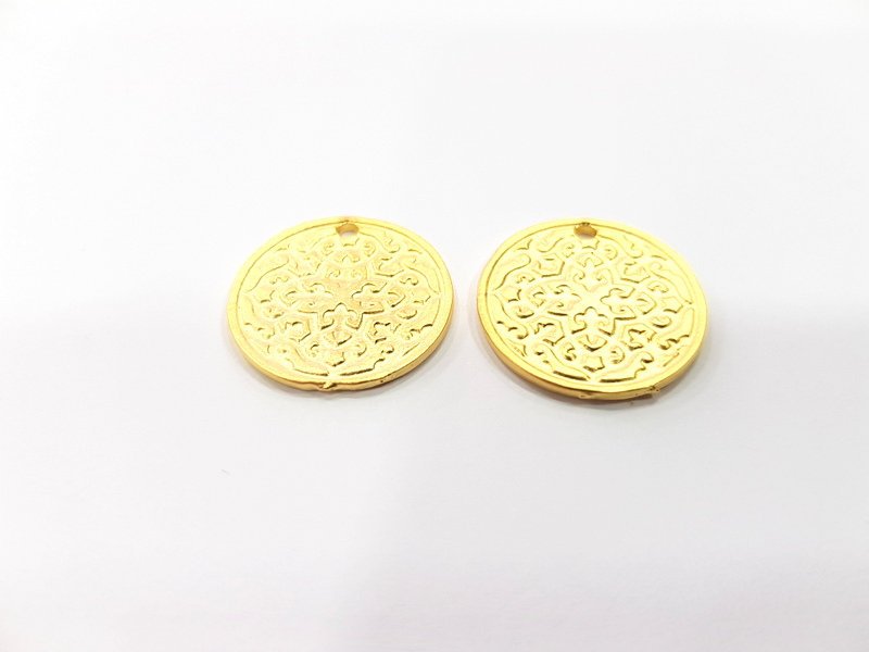 2 Patterned Round Charm Gold Charms Gold Plated Metal (20mm)  G15782