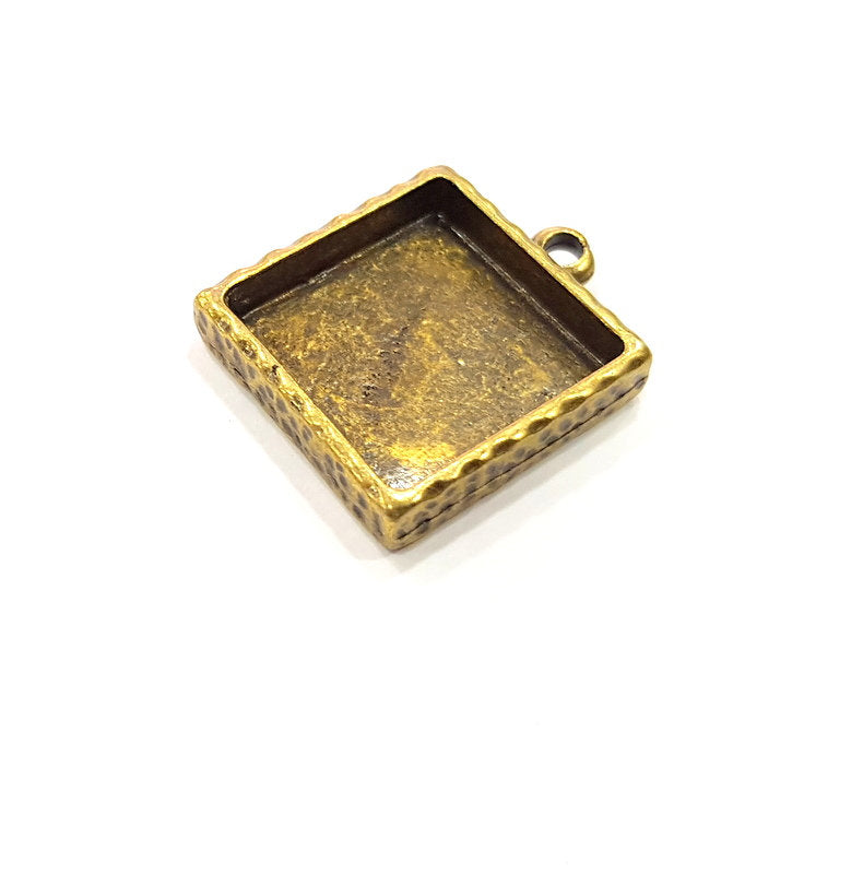 2 Hammered Resin Base Pendant Blank inlay Blank Mosaic Blank Bezel Setting Mountings Antique Bronze Plated Metal (20mm square blank) G15799