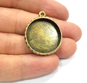 2 Hammered Base Resin Base Pendant Blank inlay Blank Mosaic Blank Bezel Setting Mountings Antique Bronze Plated Metal (25mm blank) G15811