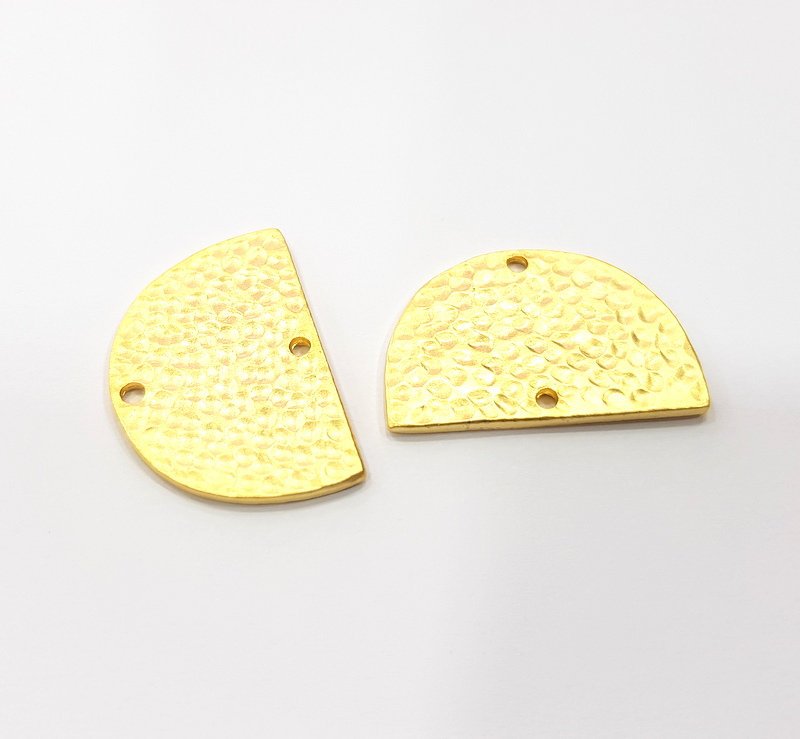 2 Hammered Semi Circle Connector Charms Half Moon Charms Gold Charms Gold Plated Charms  (30x20 mm)  G15109