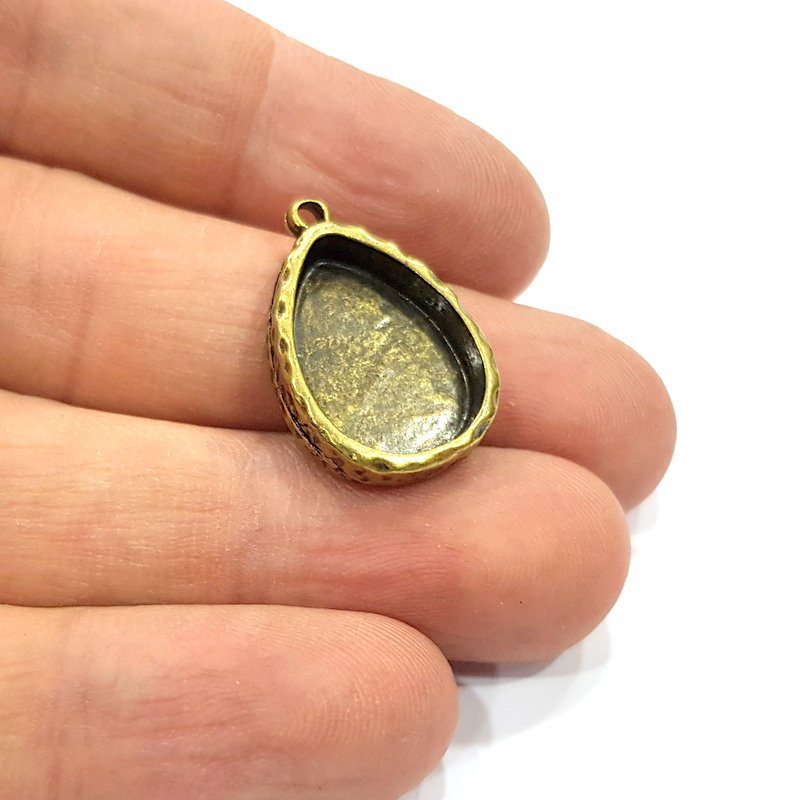 4 Hammered Base Resin Base Pendant Blank inlay Blank Mosaic Blank Bezel Setting Mountings Antique Bronze Plated Metal (18x13mm blank) G15886