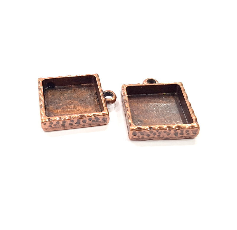 2 Copper Pendant Blank Resin Base Hammered Cabochon Blank Mosaic inlay Necklace Mountings Antique Copper Plated Metal (16 mm blank)  G15923