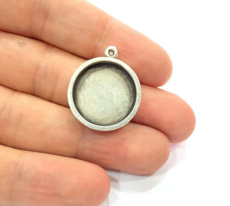 2 Silver Base Blank inlay Blank Pendant Base Resin Blank Mosaic Mountings Antique Silver Plated Metal (20 mm round blank )  G15242