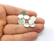 20 Silver Round Charm Flake Charm Antique Silver Plated Metal (11 mm)  G15299
