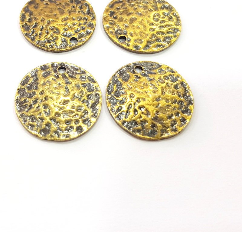 4 Hammered Round Charms Antique Bronze Charm Antique Bronze Plated Metal  (20mm) G15300