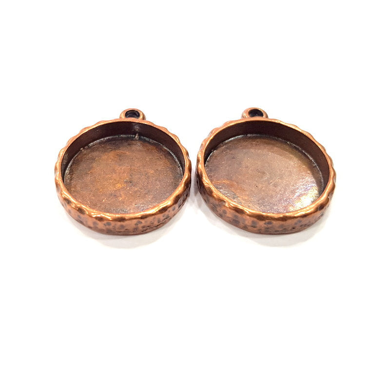 2 Copper Pendant Blank Resin Base Hammered Cabochon Blank Mosaic inlay Necklace Mountings Antique Copper Plated Metal (22 mm blank)  G15934