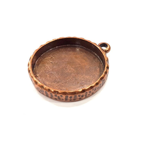 2 Copper Pendant Blank Resin Base Hammered Cabochon Blank Mosaic inlay Necklace Mountings Antique Copper Plated Metal (25 mm blank)  G15938