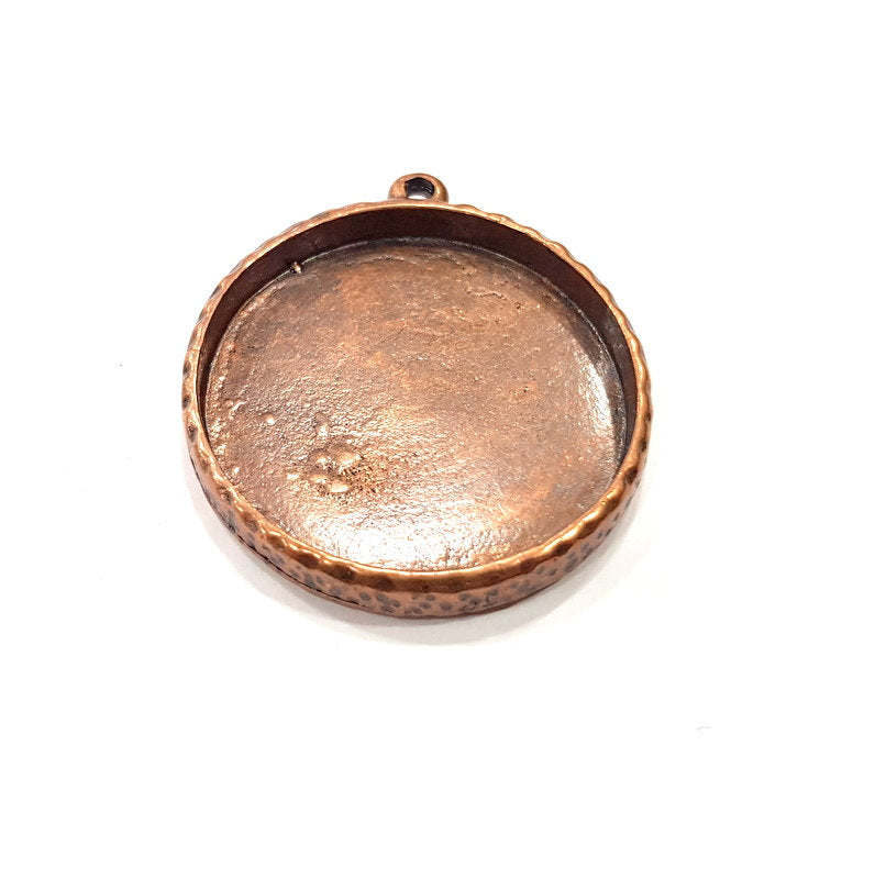 Copper Pendant Blank Resin Base Hammered Cabochon Blank Mosaic inlay Necklace Mountings Antique Copper Plated Metal (35 mm blank)  G15944