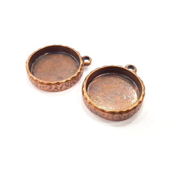 2 Copper Pendant Blank Resin Base Hammered Cabochon Blank Mosaic inlay Necklace Mountings Antique Copper Plated Metal (20 mm blank)  G15951