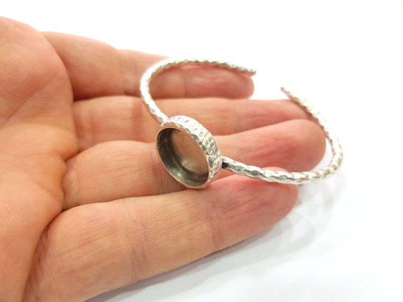 Bracelet Blank Resin Bangle Dry Flower inlay Blank Cuff Bezel Glass Cabochon Base Hammered Adjustable Antique Silver Bracelet (16mm ) G16020