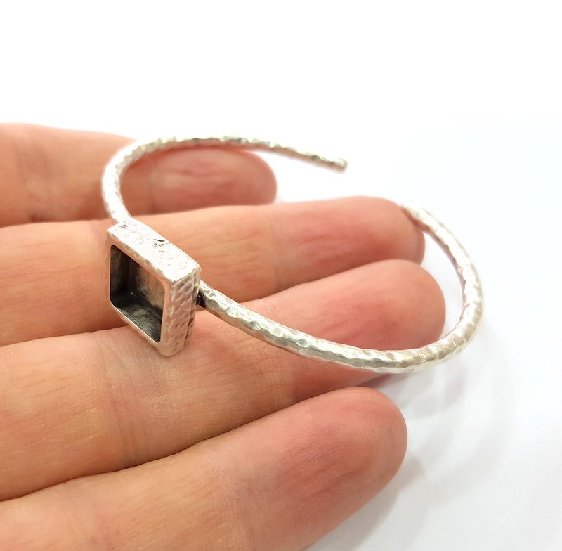 Bracelet Blank Cuff Bezel Resin Bangle inlay Blank Glass Cabochon Base Bezel Hammered Adjustable Antique Silver Bracelet (10x10mm ) G16035