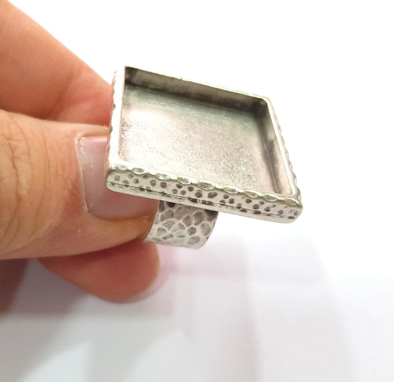 Ring Blank Setting Hammered Ring Base Bezel inlay Ring Backs Glass Cabochon Mounting Adjustable Antique Silver Plated Ring (25x25mm ) G16047