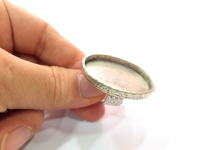 Ring Blank Setting Hammered Ring Base Bezel inlay Ring Backs Glass Cabochon Mounting Adjustable Antique Silver Plated Ring (40x30mm ) G16061