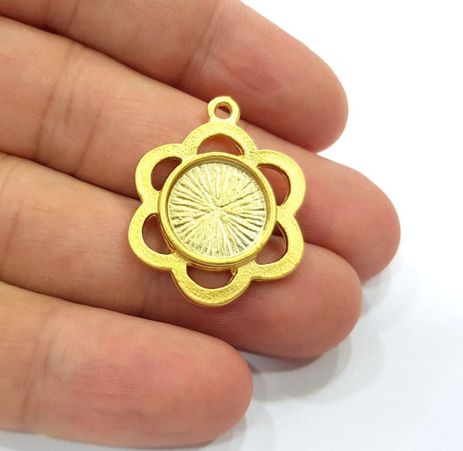 2 Flower Charm Blank Cabochon Blank Base Mountings Gold Plated Metal (25mm)  G15370