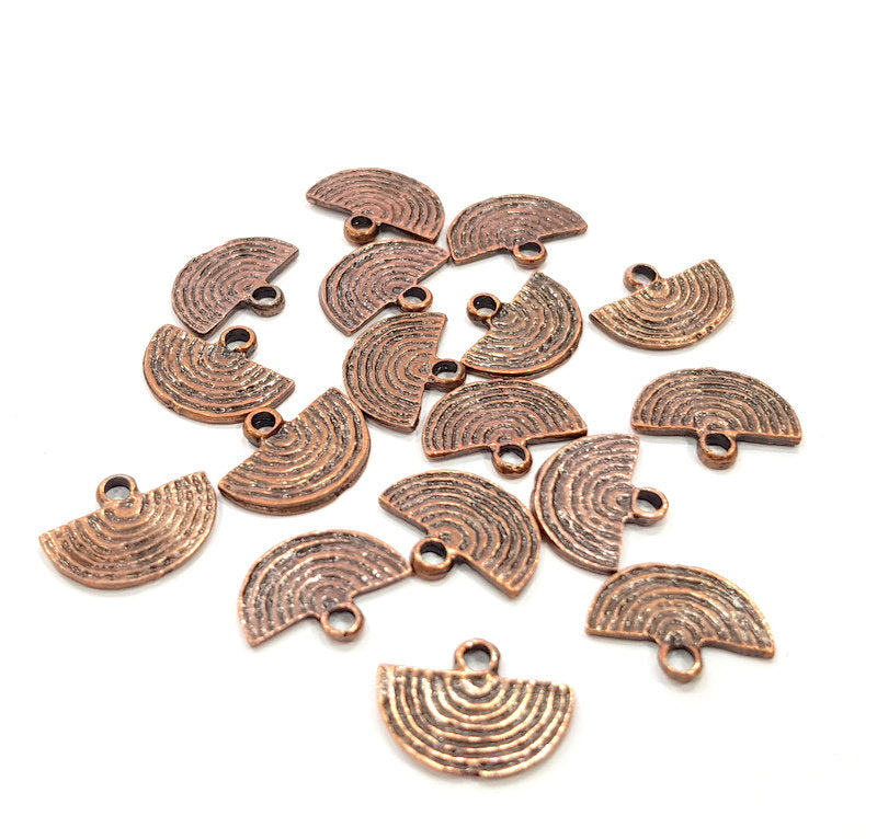 20 Copper Charm Antique Copper Charm (14x11mm) G16208