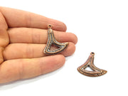 2 Copper Charm Antique Copper Charm (35x31mm) G16212