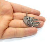 2 Feather Charm Antique Copper Charm (42x29mm) G16219