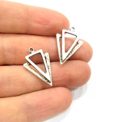 10 Silver Triangle Circle Charms Antique Silver Plated Charms (25x17mm) G15419