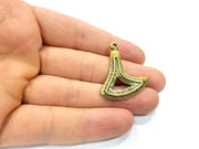2 Antique Bronze Charm Antique Bronze Plated Charm (35x31mm) G16263