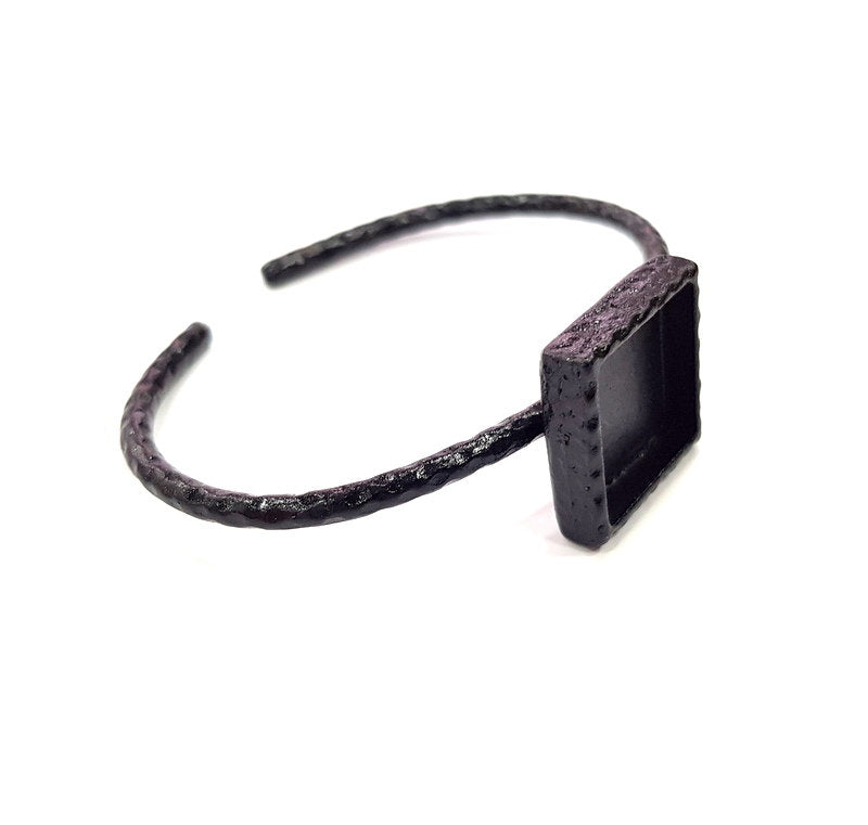 Black Bracelet Blank Cuff Bezel Resin Bangle inlay Blank Glass Cabochon Base Bezel Hammered Adjustable Black Bracelet (16x16mm ) G16278