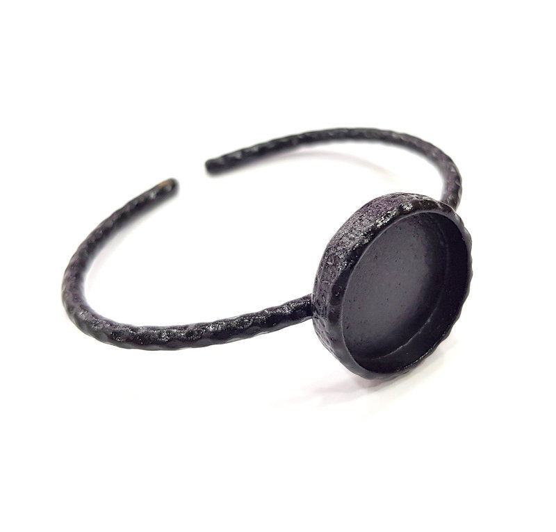 Black Bracelet Blank Cuff Bezel Resin Bangle inlay Blank Glass Cabochon Base Bezel Hammered Adjustable Black Bracelet (20mm ) G16304