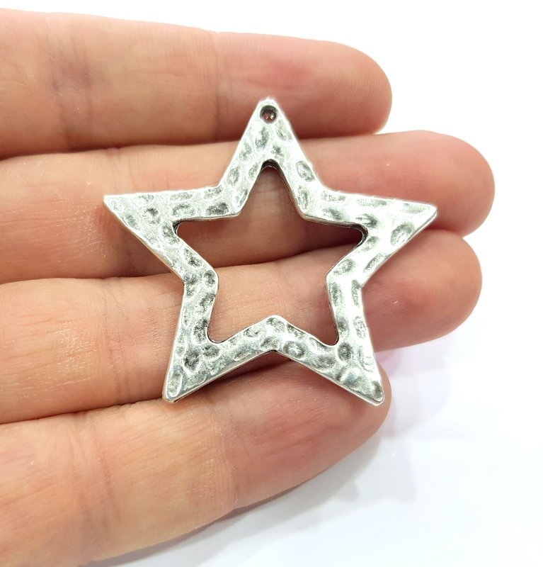 2 Star Pendant Hammered Silver Pendant Antique Silver Plated Metal (44x40mm) G15857
