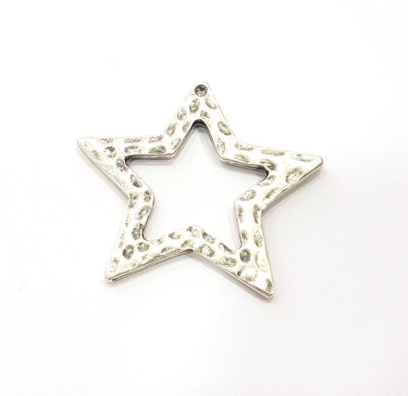 2 Star Pendant Hammered Silver Pendant Antique Silver Plated Metal (44x40mm) G15857