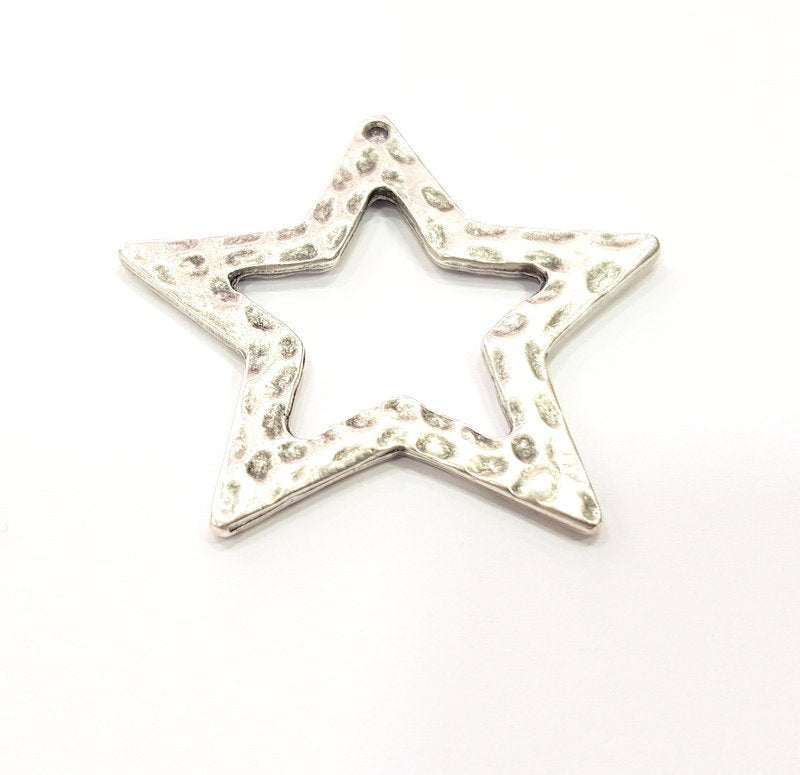 2 Star Pendant Hammered Silver Pendant Antique Silver Plated Metal (44x40mm) G15857