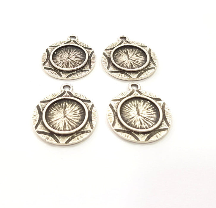 4 Silver Charms Blank Base Blank Mountings Cabochon Blank Antique Silver Plated Metal (21mm)  G15514