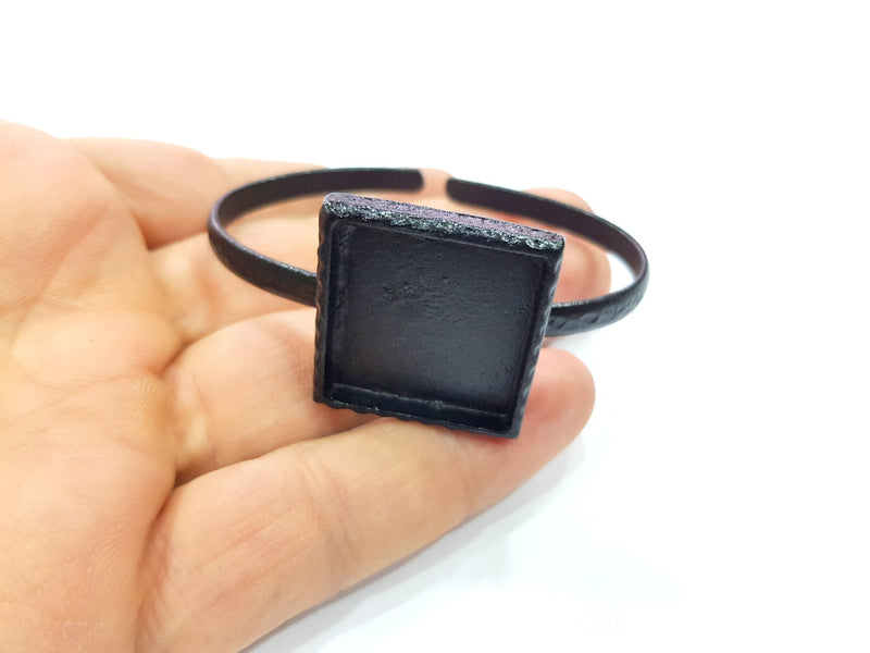 Black Bracelet Blank Cuff Bezel Resin Bangle inlay Blank Glass Cabochon Base Bezel Hammered Adjustable Black Bracelet (25x25mm ) G16328