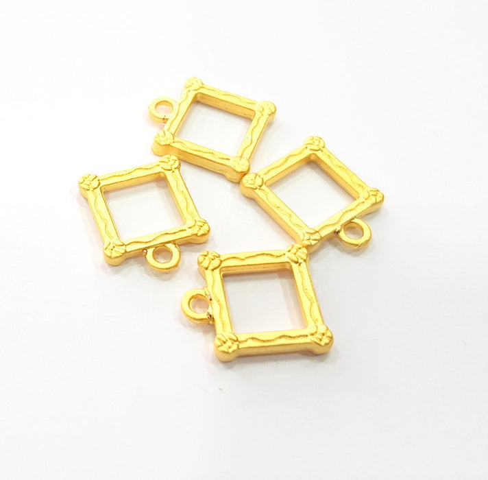 4 Square Charm Gold Plated Charms Gold Plated Metal (45x15mm)  G15567