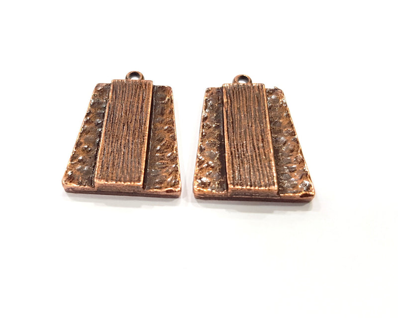 2 Copper Charm Antique Copper Charm (39x24mm) G16423
