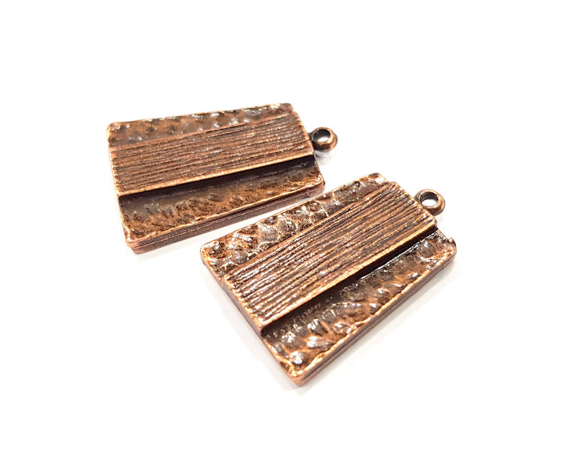 2 Copper Charm Antique Copper Charm (39x24mm) G16423