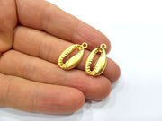 4 Cowrie Shell Charms Gold Charms Gold Plated Shell Charms (23x12mm)  G16436