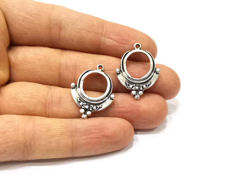 4 Silver Charms Antique Silver Plated Charms (27x20mm)  G16495