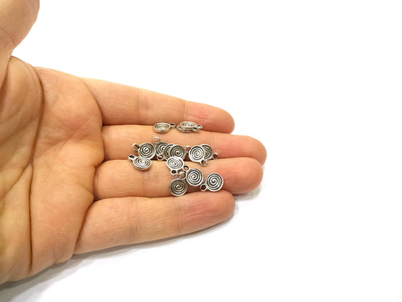 20 Spiral Charms Antique Silver Plated Charms (11x8mm)  G16531