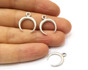 10 Crescent Charms Antique Silver Plated Charms (20x17mm)  G16532