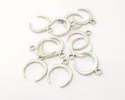 10 Crescent Charms Antique Silver Plated Charms (20x17mm)  G16532