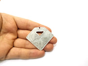 Silver Pendant Antique Silver Plated Pendant (53x45mm)  G16535