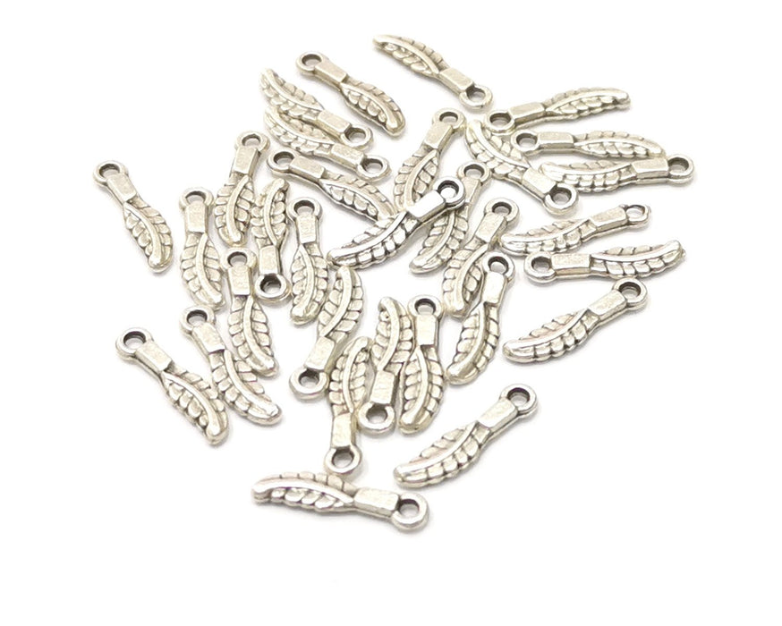 20 Leaf Charms Antique Silver Plated Charms (15x4mm)  G16543